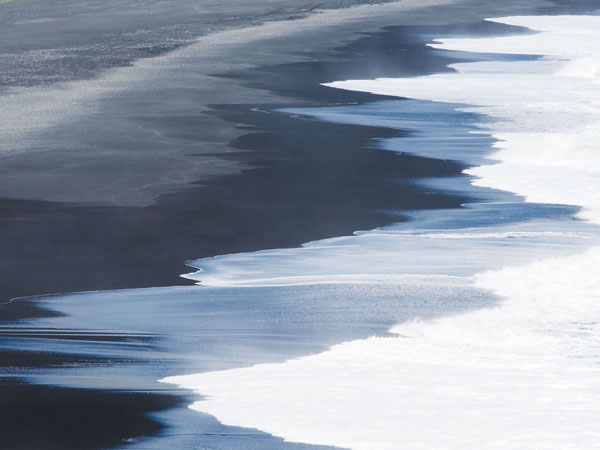 AlisanKingReynisfjara Beach