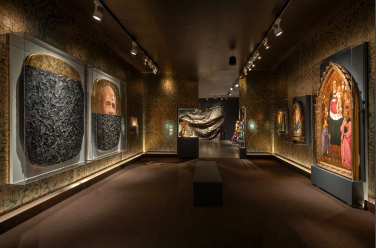 BrooklynMuseumSolidGoldInstall