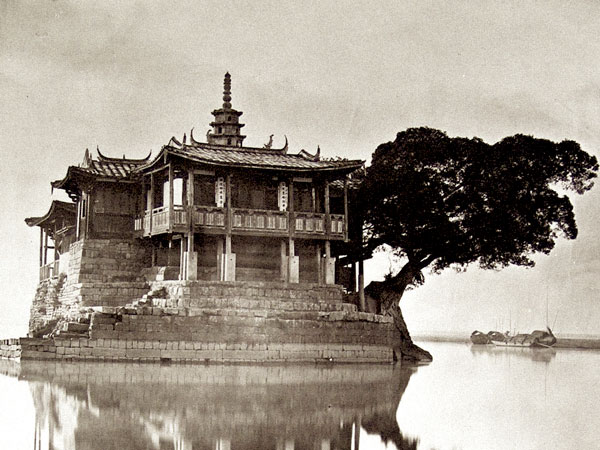 Loewentheil_Thomson-Island-Pagoda