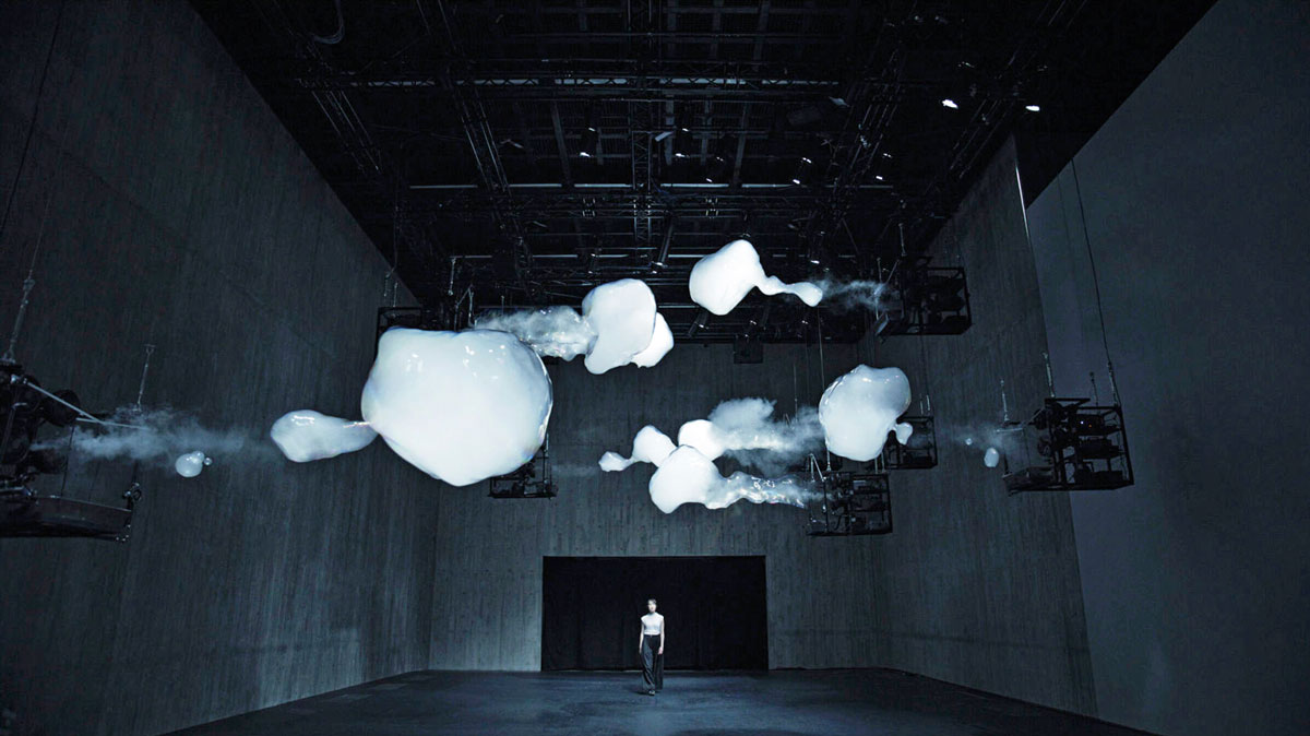 MFAH_AAMurakamiFloating