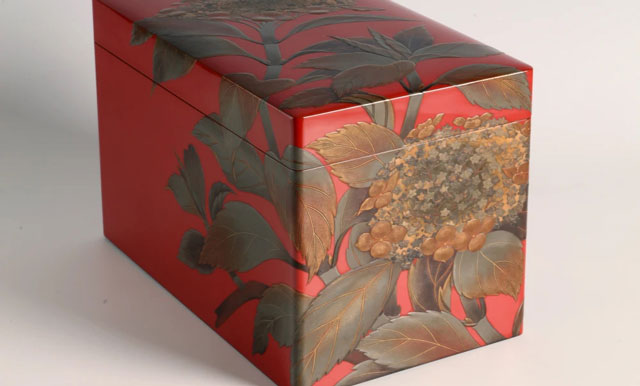 Golden Treasures: Japanese Gold Lacquer Boxes Closing Soon at Thomsen Gallery
