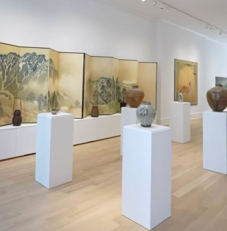Last Days of Japanese Ceramics and Modern Paintings at Thomsen Gallery
