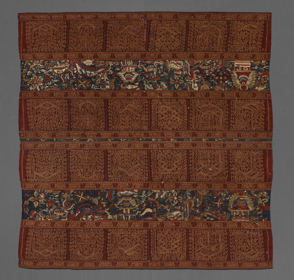 Yale_IndonesianTextile